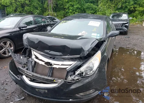 2013 Hyundai Sonata Se z USA, uszkodzony, nr VIN 5NPEC4AC5DH515095